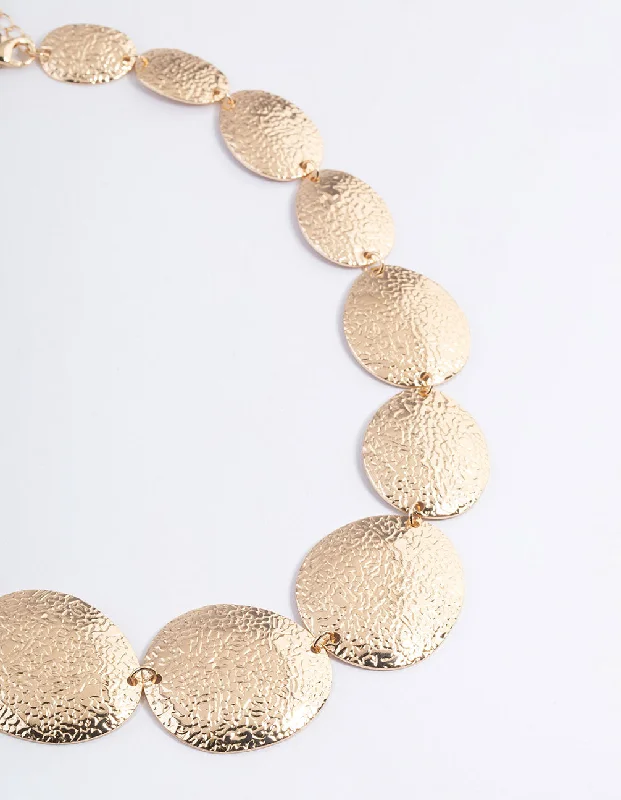 simple gold necklace for women-Gold Graduated Hammered Disc Necklace