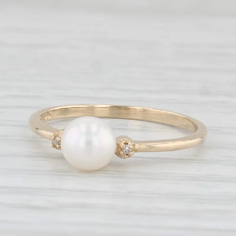 antique gold engagement rings for women-Cultured Pearl Solitaire Ring 14k Yellow Gold Size 6 Diamond Accents